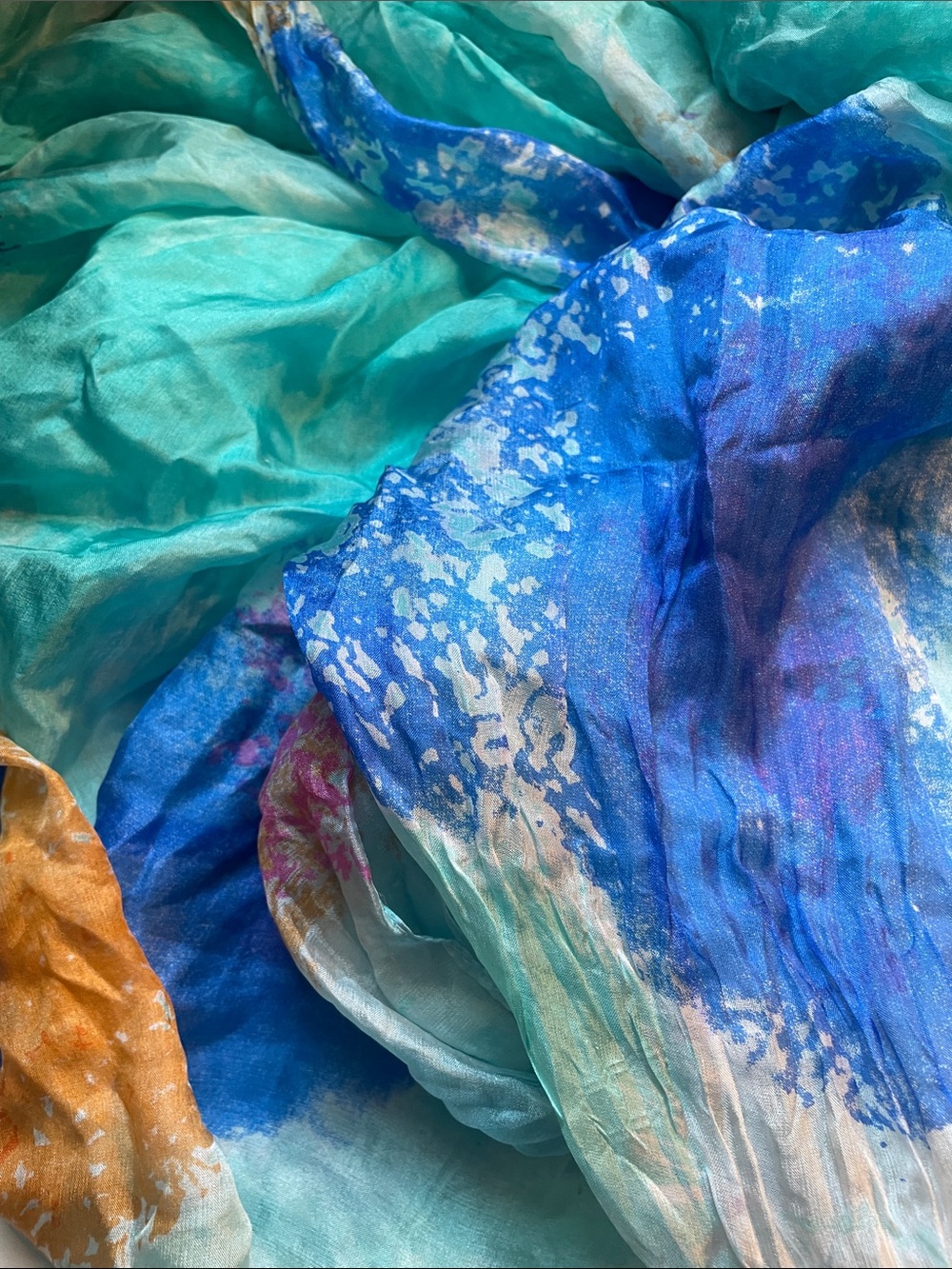 FLORAL SILK WRAP - Picture 2 of 8